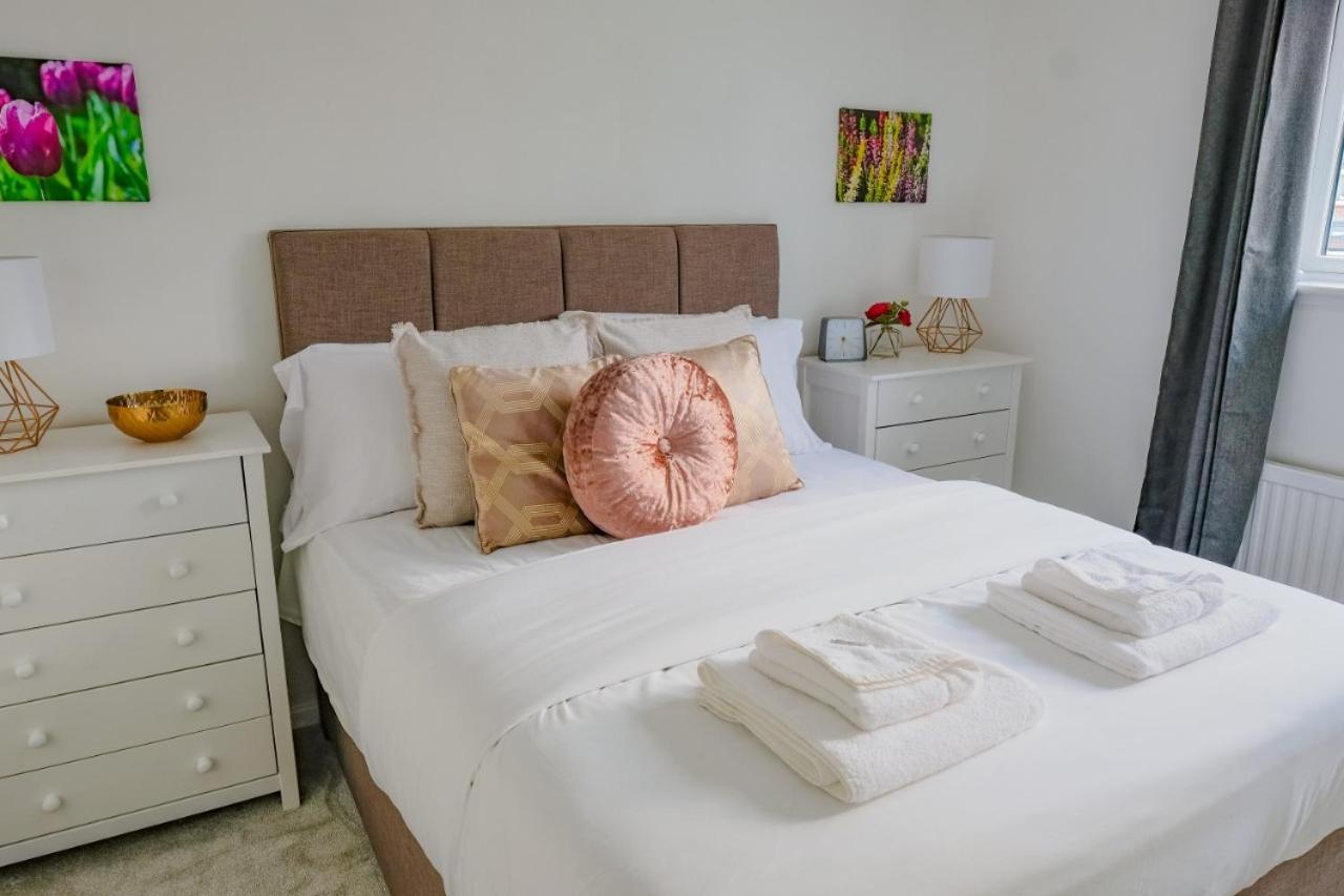 Modern & Artistic Design Humphreys Lodge - Sleep 6 CBG Εξωτερικό φωτογραφία